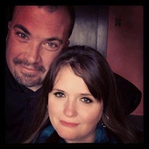 Meet your Posher, Leslie